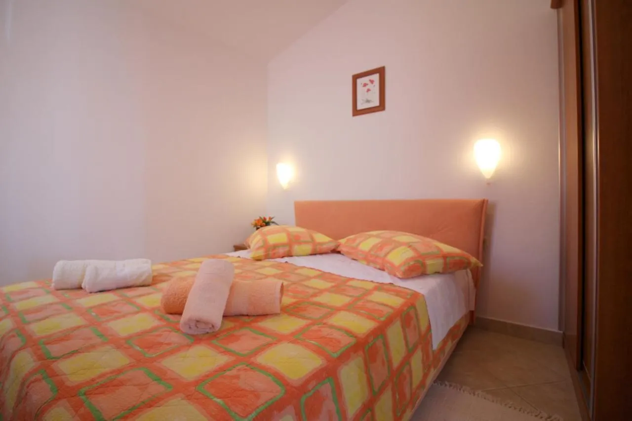 Apartment Radin Near The Beach Porec